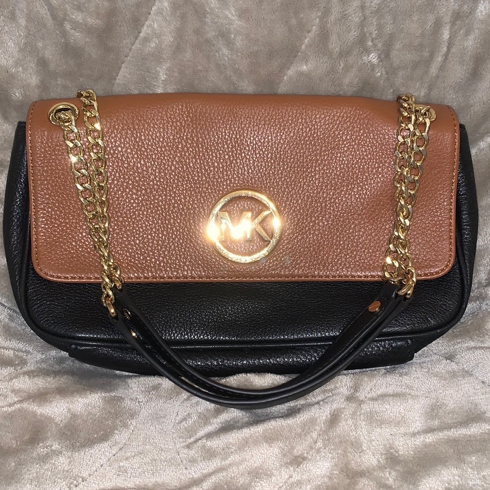 Michael Kors Tan and Black Fulton Shoulder Flap Crossbody/Shoulder Bag/Clutch